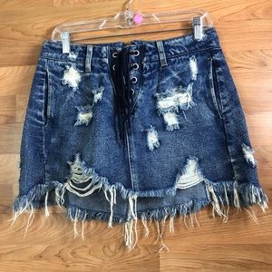Signature 8 Medium Denim Skirt w/Front Lace Closure w/Front Pockets